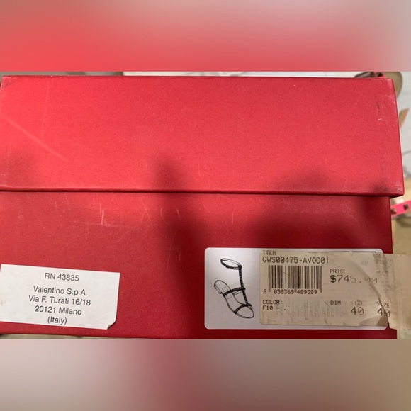 VALENTINO ROCKSTUD ANKLE SANDAL. - Picture 6 of 6